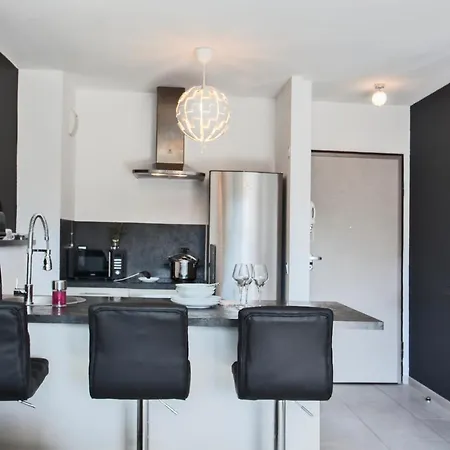 Casa Pouty Apartment