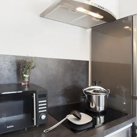 Casa Pouty * Μπαστιά