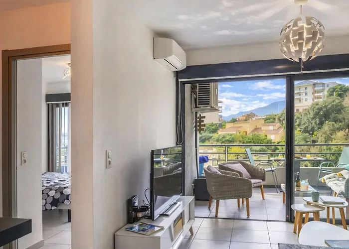 Casa Pouty * 巴斯蒂亚